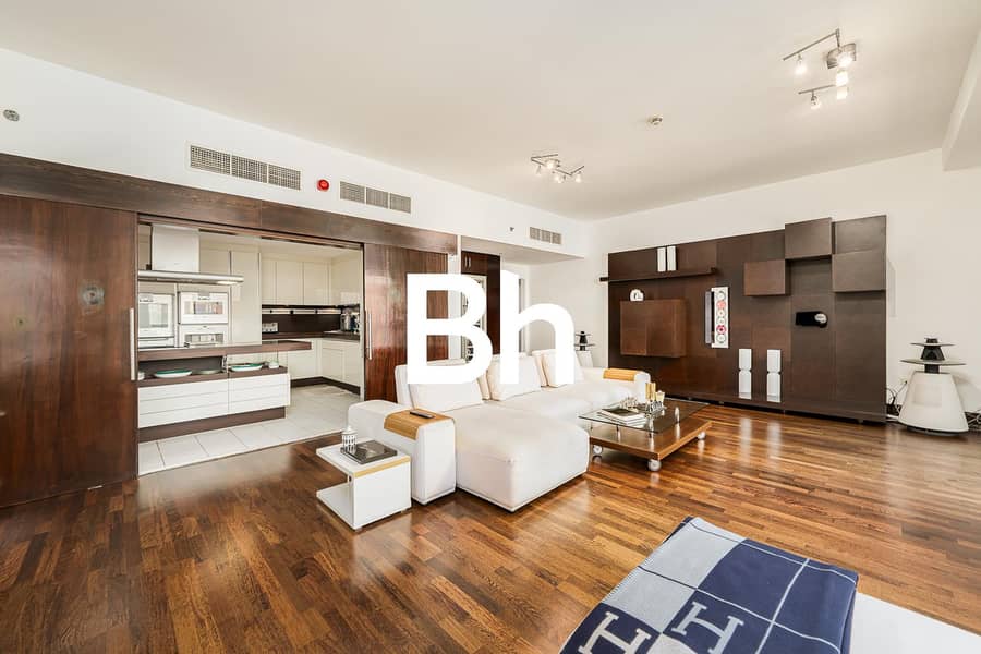 Upgraded Penthouse | Amazing Price | VOT Upgraded Penthouse | Amazing Price | VOT