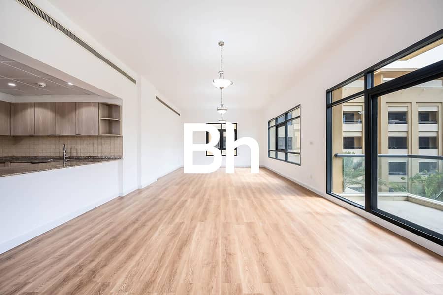 Vacant | Upgraded Floor | Study | Pool View Vacant | Upgraded Floor | Study | Pool View