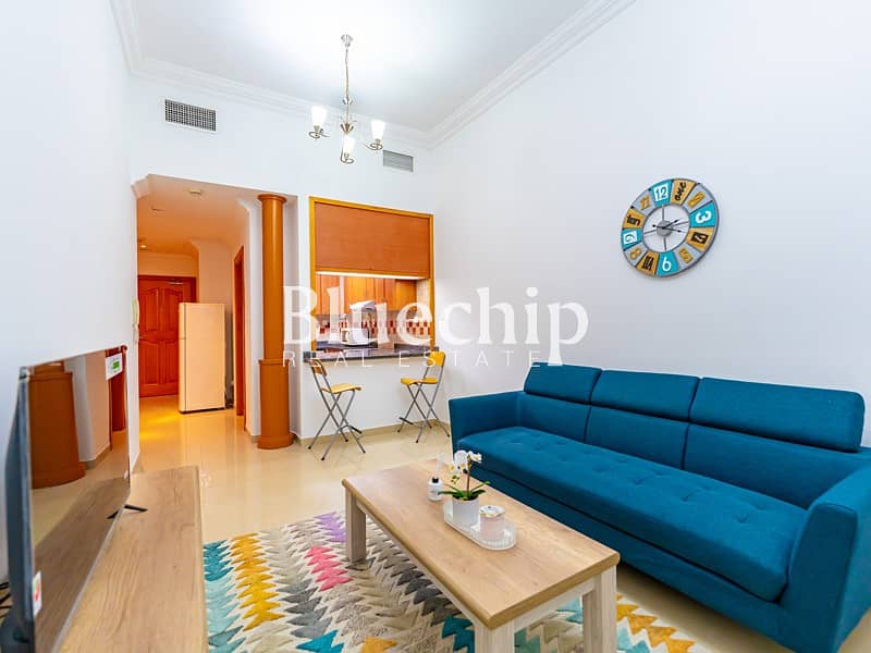 Spacious | Furnished | Near to Metro & Tram. . . Spacious | Furnished | Near to Metro & Tram. . .