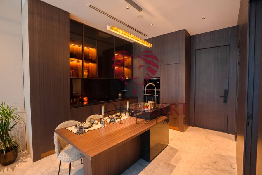 4 Bond Enclave Show-Apartment_8. JPG