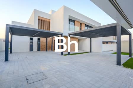 5 Bedroom Villa for Sale in Saadiyat Island, Abu Dhabi - Near Entrance | 5 bedrooms | Open Plan Kitchen