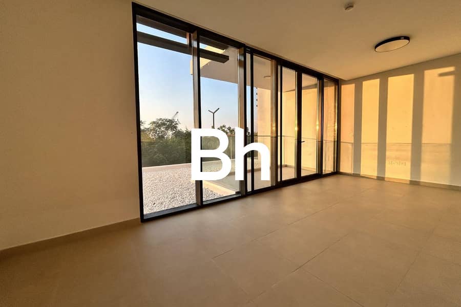 Freehold Prime Location |  Front facing |  balcony