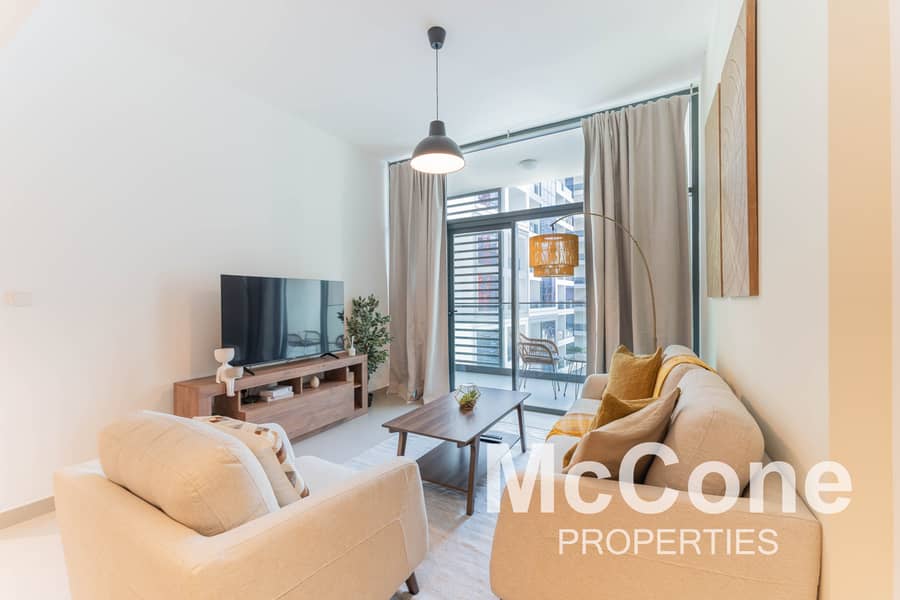 Fully Furnished | Available Now | Mid Floor Fully Furnished | Available Now | Mid Floor