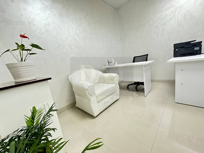 2 9a18eeb0-8b8d-47ae-bd0d-eb96582f244b. jpg