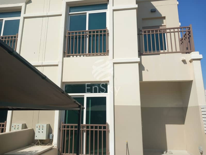 位于阿尔加迪尔,阿尔卡利杰村 2 卧室的联排别墅 90000 AED - 11525170 位于阿尔加迪尔,阿尔卡利杰村 2 卧室的联排别墅 90000 AED - 11525170