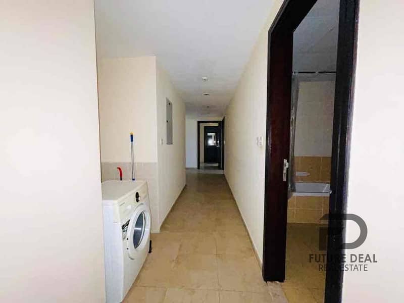 13 aebfe31b-5e05-42da-b92c-3b9ef5316cfc. jpg