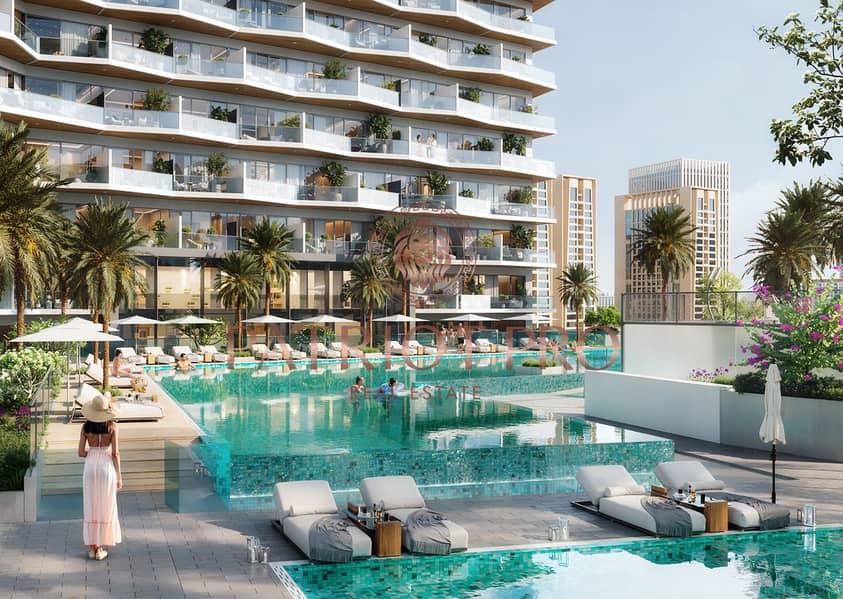 Swimming pool Deck. jpg Swimming pool Deck. jpg
