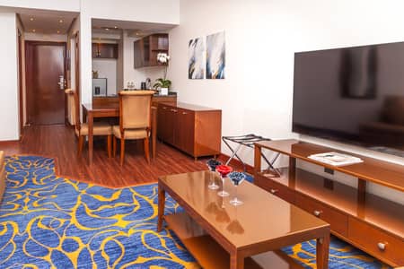 阿尔巴沙住宅区， 迪拜 2 卧室酒店式公寓待租 - Living Room (2). jpeg