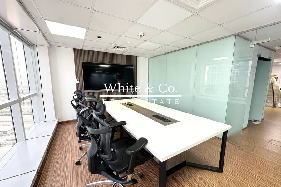 Grade A Tower | Lake View | Fitted Office Grade A Tower | Lake View | Fitted Office