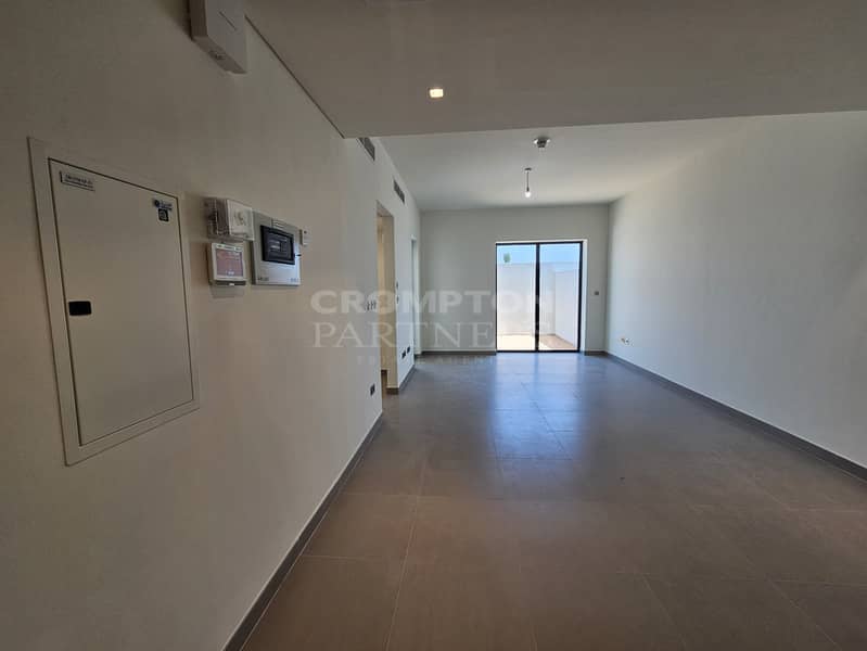 Таунхаус в Яс Айленд,Ноя Вива, 3 cпальни, 190000 AED - 11526309 Таунхаус в Яс Айленд,Ноя Вива, 3 cпальни, 190000 AED - 11526309