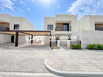 4 Bedroom Villa for Rent in Yas Island, Abu Dhabi - Vacant| Double Row| Mid Unit | Prime Area