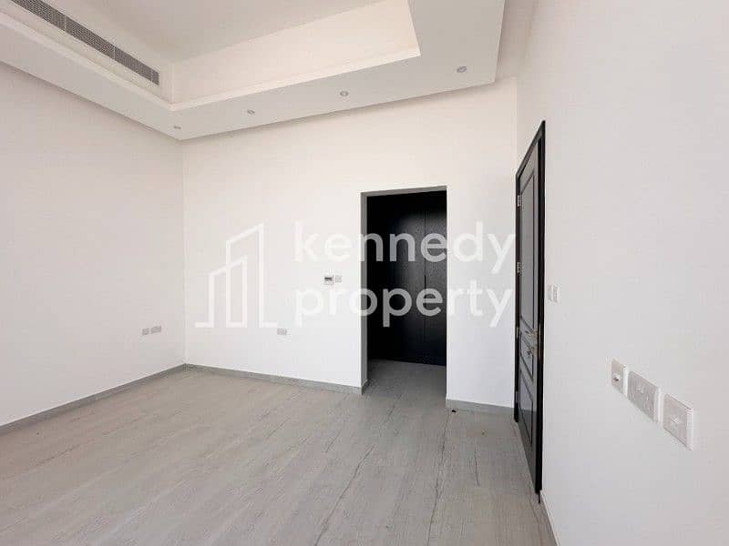 9 fee8cec9-253e-4d8a-975f-d1075854ad8f-floor_plan-IMG_1127. jpeg