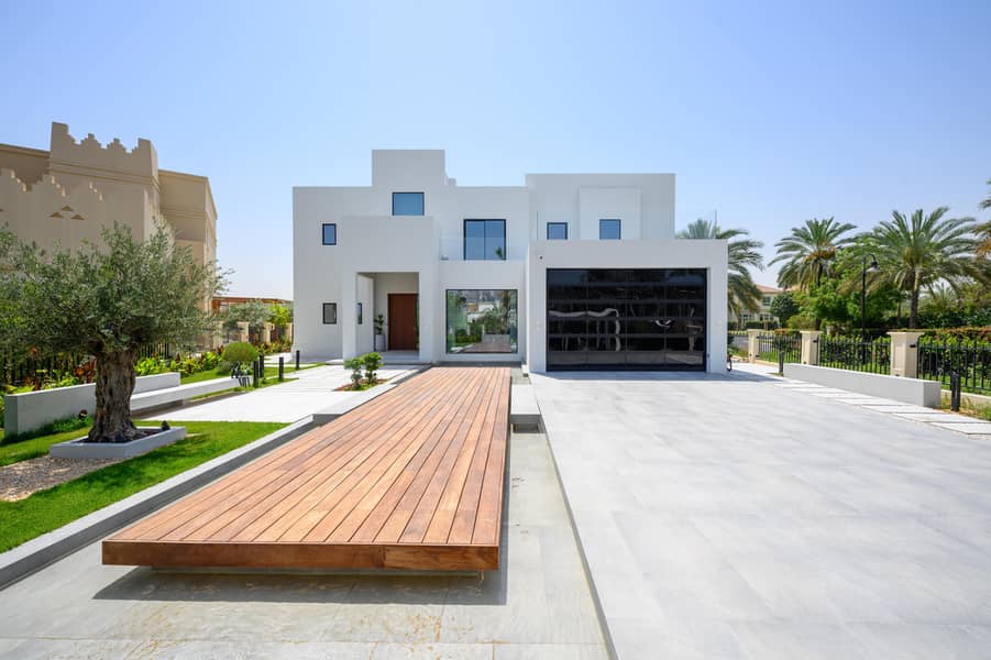 位于朱美拉岛,欧式区 5 卧室的别墅 30500000 AED - 11526983 位于朱美拉岛,欧式区 5 卧室的别墅 30500000 AED - 11526983