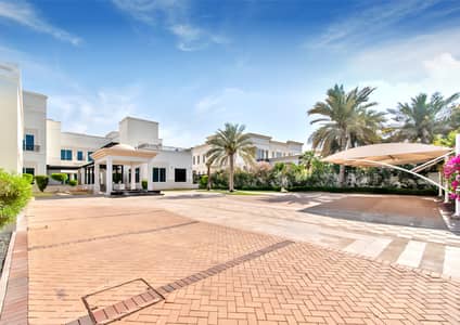 7 Bedroom Villa for Rent in Emirates Hills, Dubai - 01. jpg