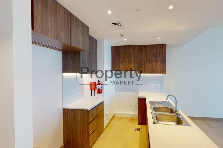 8 U-0837-Port-de-Lamer-La-Cote-Building-4-2BR-02182022_144928. jpg