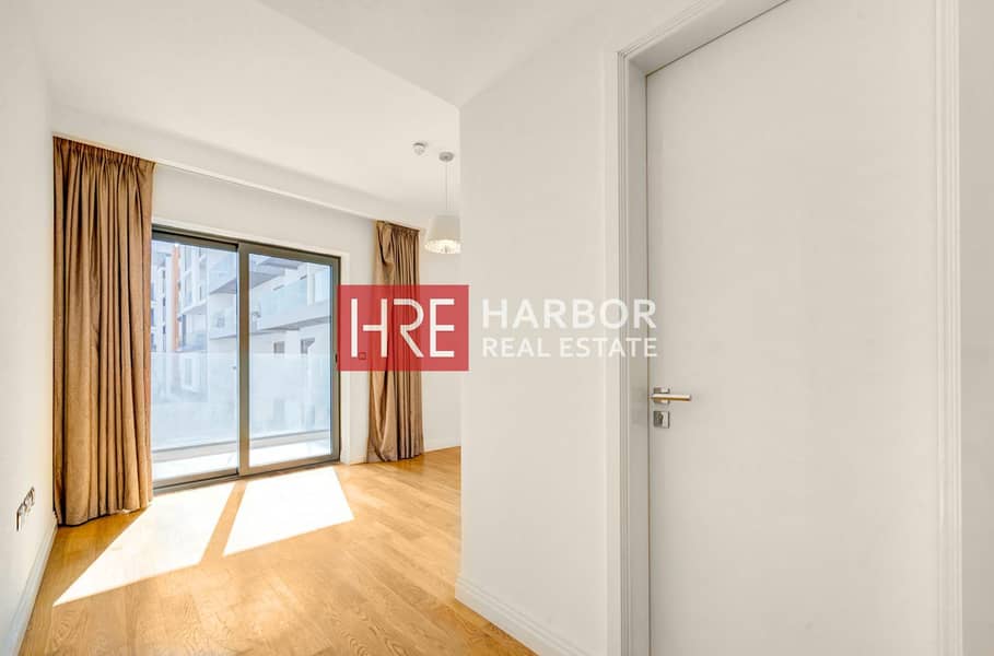 Fully Upgraded | Luxury Finishing | Pool View Fully Upgraded | Luxury Finishing | Pool View