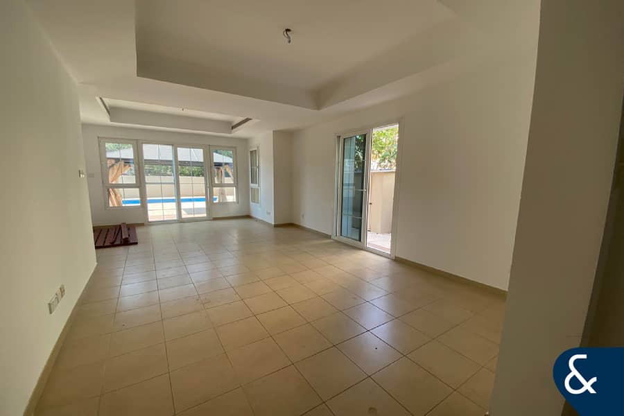 Prime Location | Close to Park | Vacant Prime Location | Close to Park | Vacant