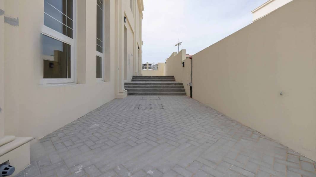 12 Villa-12. jpg