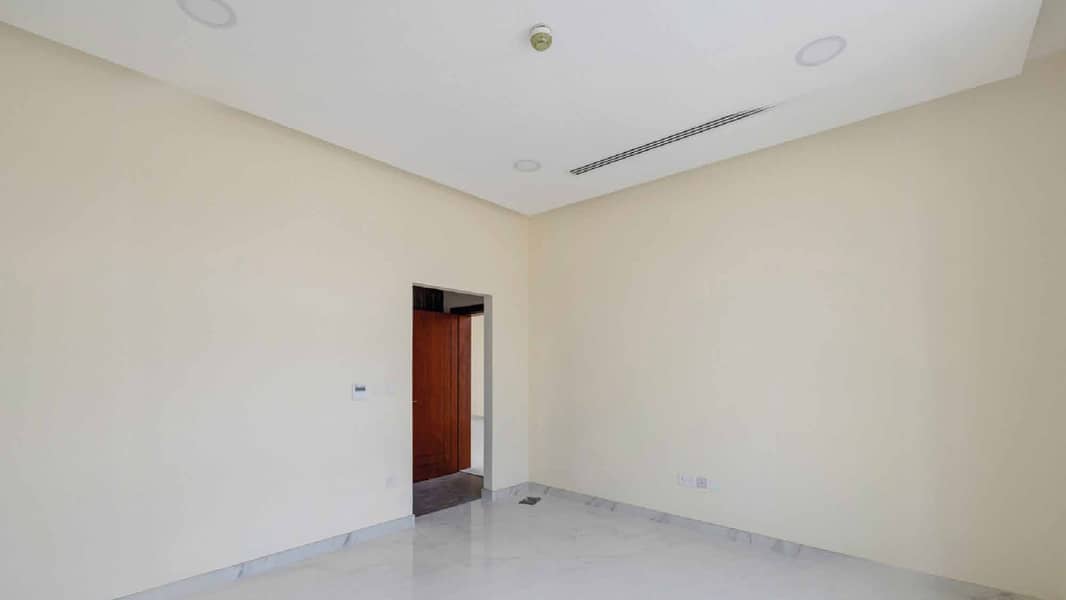22 Villa-22. jpg