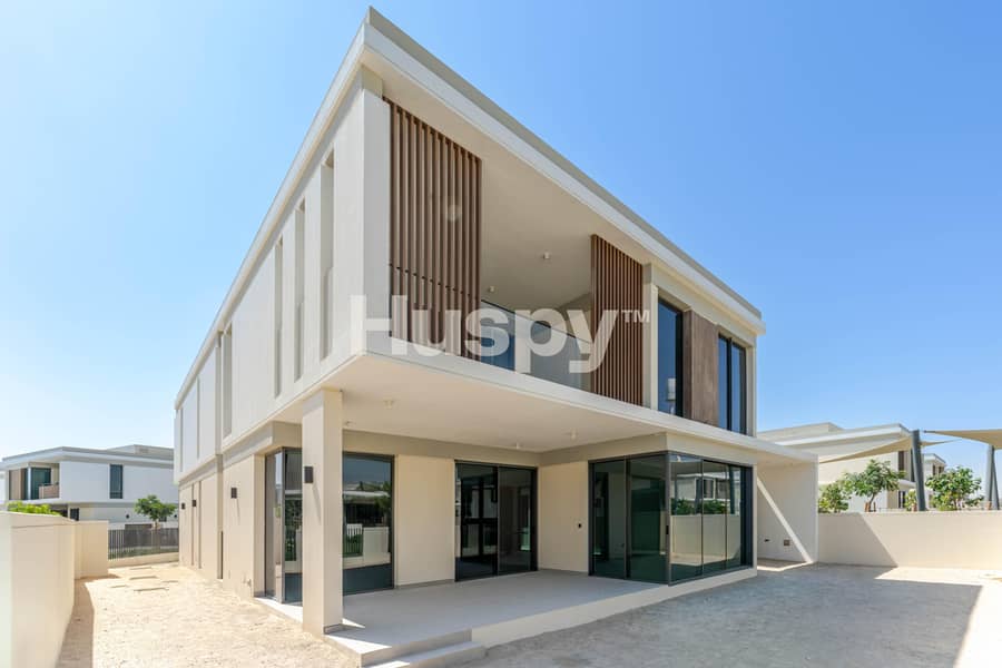 Move in Ready | Corner Villa | Huge Plot Move in Ready | Corner Villa | Huge Plot