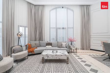 5 Bedroom Villa for Rent in Palm Jumeirah, Dubai - 5 Bedrooms | Beachfront Home | Newly Upgraded