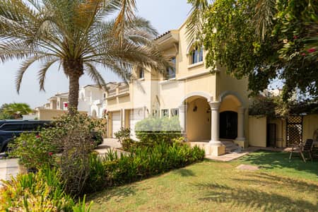 4 Bedroom Villa for Sale in Palm Jumeirah, Dubai - Priced To Sell I Marina View I 4 Bedrooms