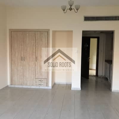 Studio for Rent in International City, Dubai - 1. jpg