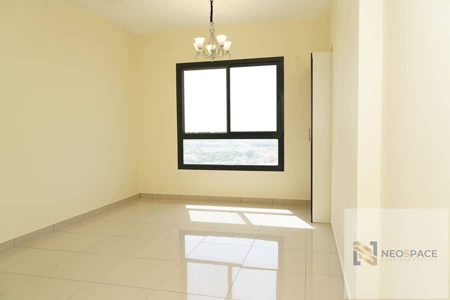 4 Hall view. JPG