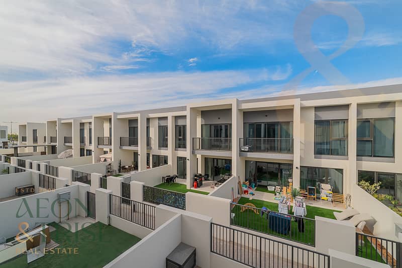 Таунхаус в Таун Сквер,Шамс Таунхаусы, 3 cпальни, 2650000 AED - 11533941 Таунхаус в Таун Сквер,Шамс Таунхаусы, 3 cпальни, 2650000 AED - 11533941