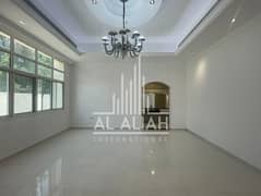 فیلا في المرور 8 غرف 350000 درهم - 11534012