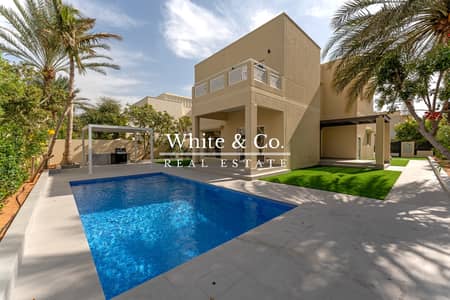 4 Bedroom Villa for Sale in The Meadows, Dubai - Price Drop|Fully Upgraded|4 Bed + Maids