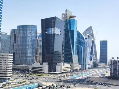 مکتب  للايجار في الخليج التجاري، دبي - AF1QipM37wtt8IiEMw-Oooz4LnHgLp2xou3hpj95X8Cew1600-h1000-k-no-640x480. jpeg