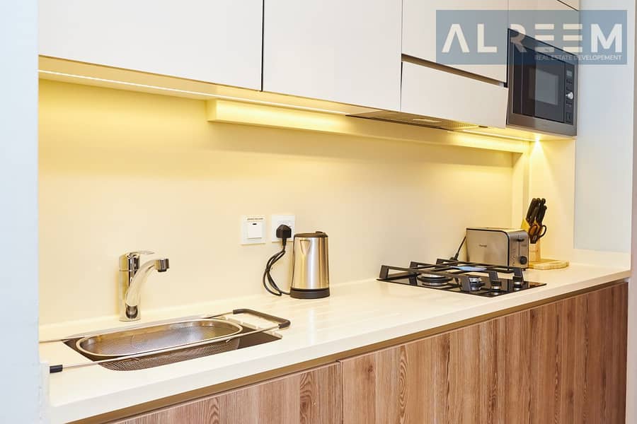 5 Studio Kitchen_1. jpg