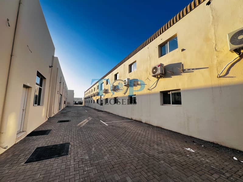 位于阿尔-克莱尔 的员工宿舍 180000 AED - 11536984 位于阿尔-克莱尔 的员工宿舍 180000 AED - 11536984