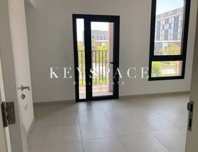 4 Bedroom Villa for Sale in Aljada, Sharjah - IMG_4153. JPG