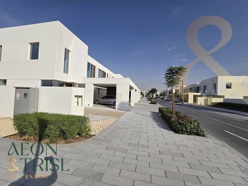 Таунхаус в Валли,Нара Таунхаусес, 4 cпальни, 200000 AED - 11535152 Таунхаус в Валли,Нара Таунхаусес, 4 cпальни, 200000 AED - 11535152