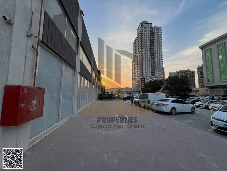 14 f8d1043b-c2ad-4b31-abad-824d68e11035. jpg