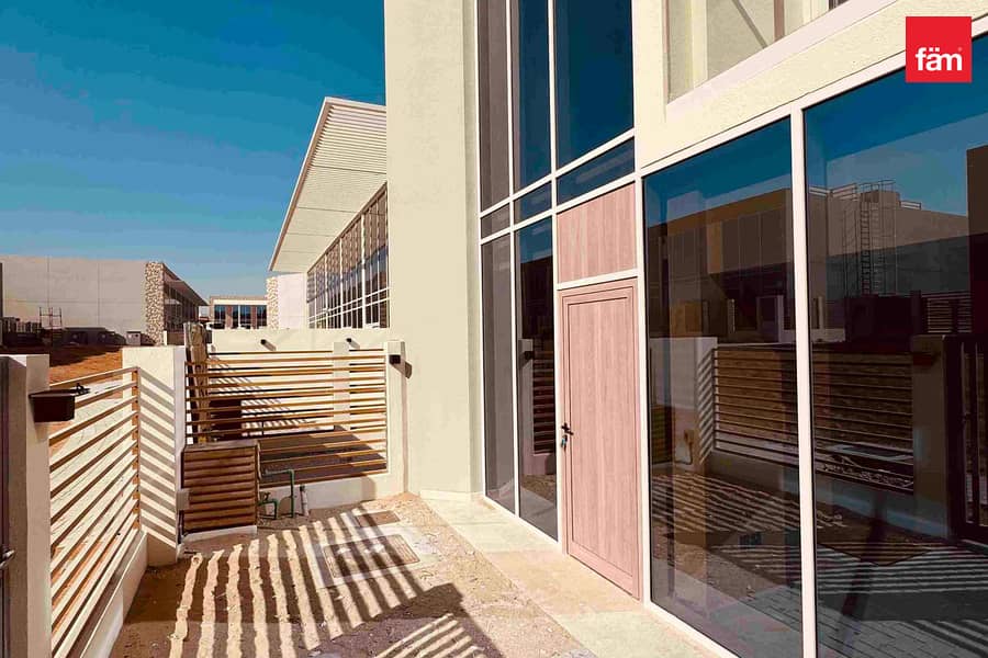 Таунхаус в Дубайлэнд,Рукан,Рукан 3, 2 cпальни, 120000 AED - 11538792 Таунхаус в Дубайлэнд,Рукан,Рукан 3, 2 cпальни, 120000 AED - 11538792