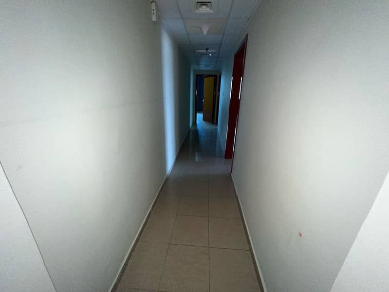 10 WhatsApp Image 2025-05-03 at 01.48. 50. jpeg