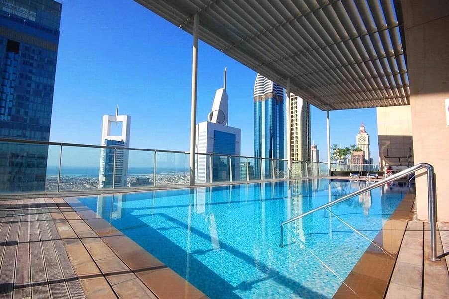 Duplex | Rooftop Pool | Fully Furnished