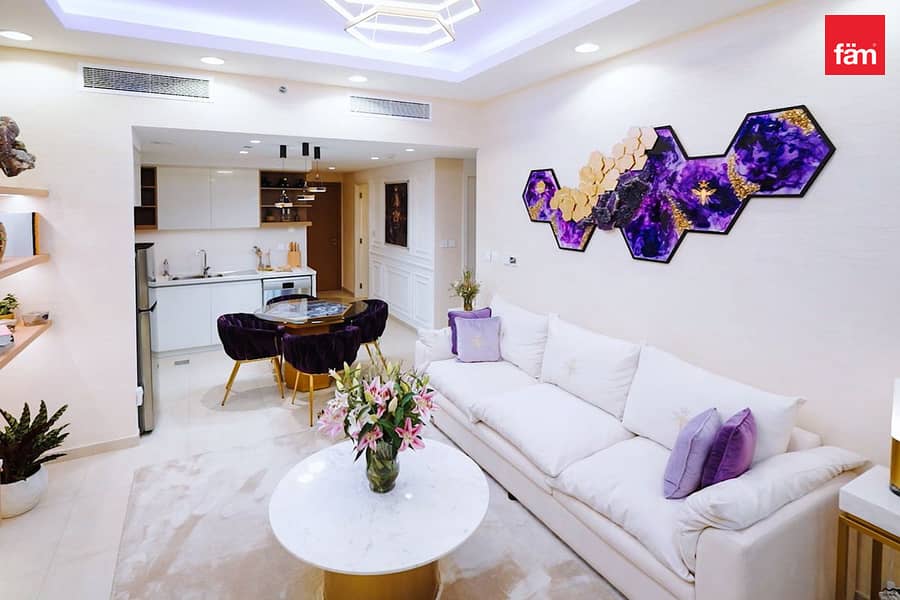 luxury stunning 2BR availeable | High Floor luxury stunning 2BR availeable | High Floor