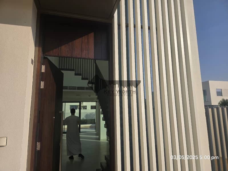 main door. jpg main door. jpg