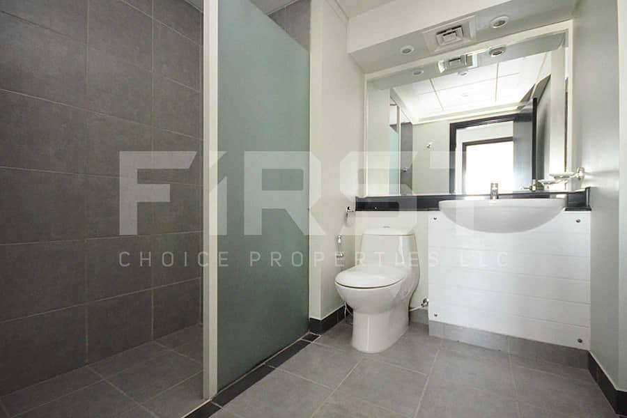 10 Internal Photo of 3 Bedroom Apartment Closed Kitchen in Al Reef Downtown Al Reef Abu Dhabi UAE (14). jpg