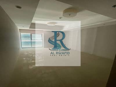 Rooms and a hall, strategic location, super deluxe finishing, without a balcony, family only