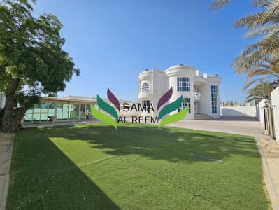 5 Bedroom Villa for Rent in Al Manara, Dubai - 1. jpg