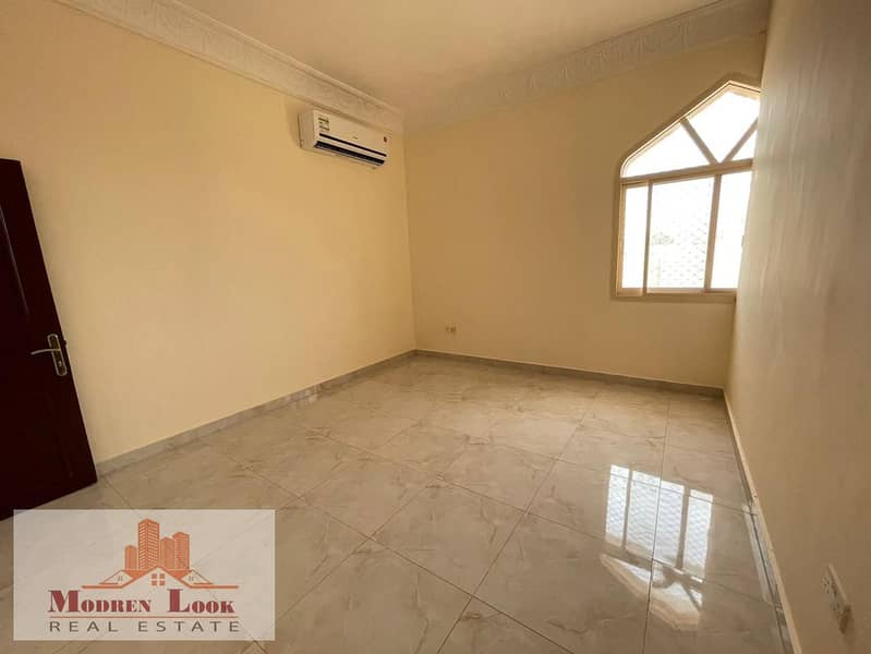 9 1bec7923-98c6-4bd7-abda-7a0ddf7b5450. jpg