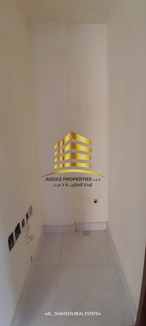 13 image-00009. jpg