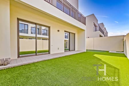 4 Bedroom Townhouse for Rent in Dubai South, Dubai - Corner unit | Close to entry | Large plot