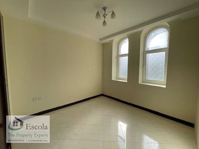 7 bedroom2. jpg