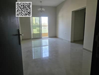 Two rooms, a hall, two bathrooms, a balcony, large spaces, a location close to all services, and at the lowest prices
